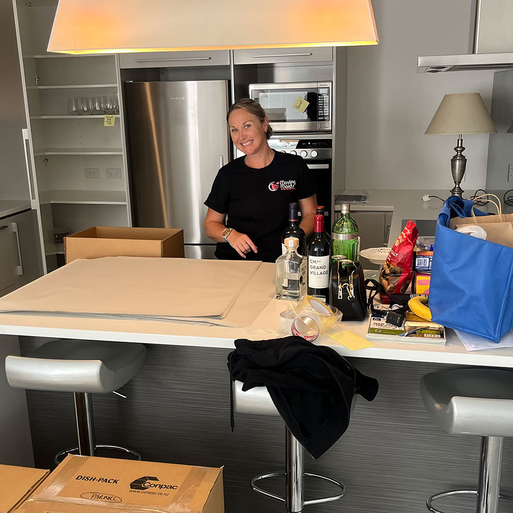 Moving Maids packing, unpacking and cleaning franchise.
